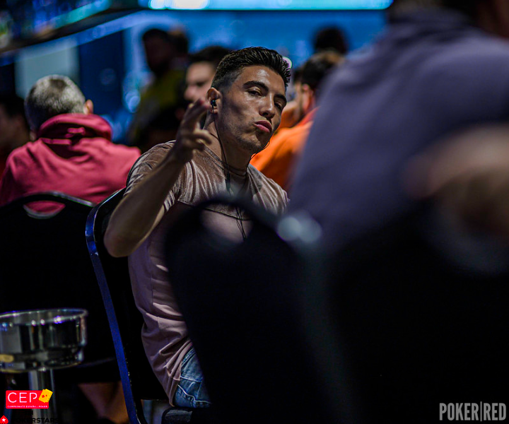 Poker-Red tweet media