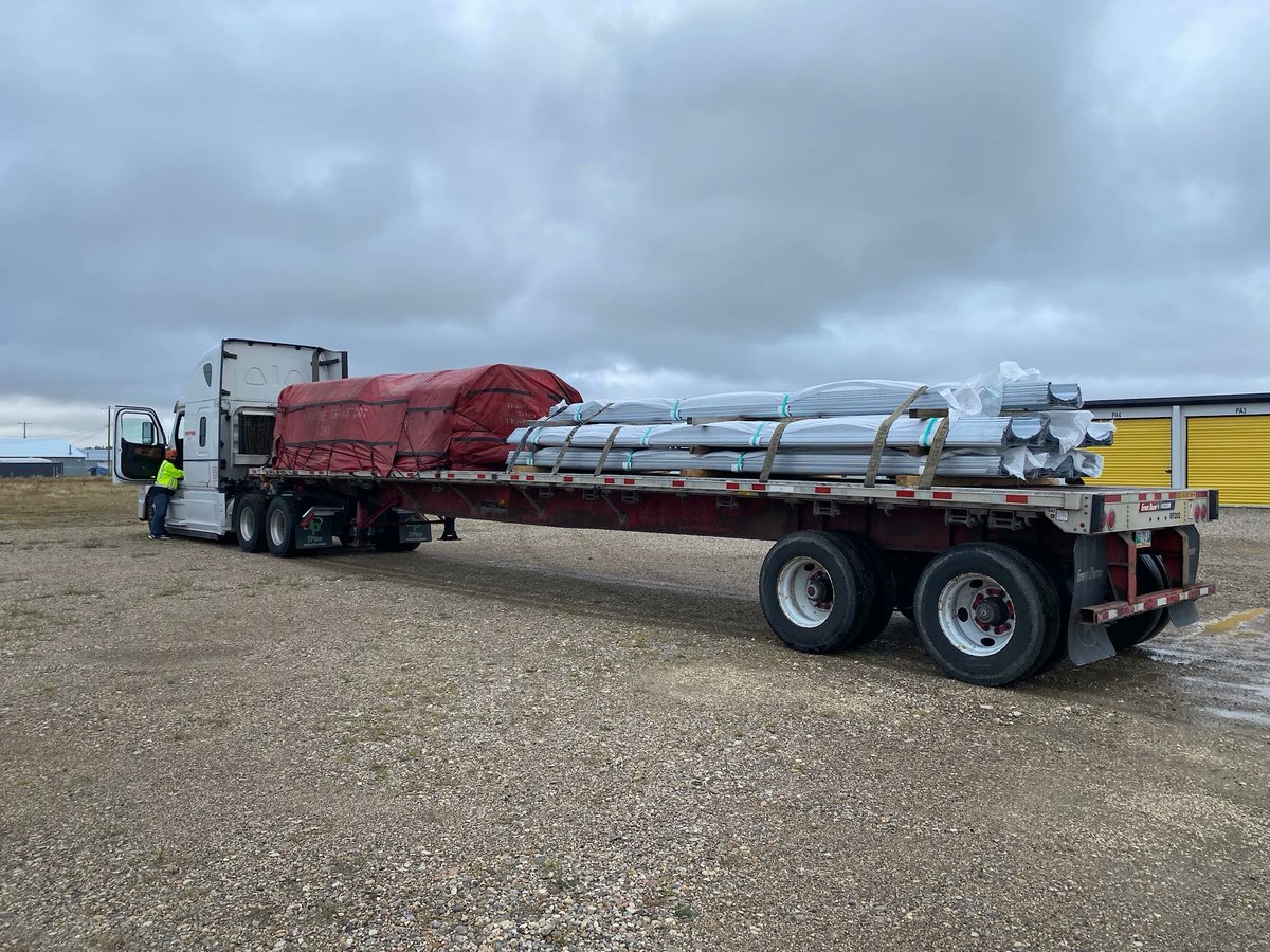 crane_steel's tweet photo. Who doesn't love a good #delivery day!?
It was (a rainy π¦) steel delivery day at Affordable Storage Brandon, as we work on Phase 2 of additional storage buildings.
https://t.co/JcEM42DGC0
#construction #storagebuilding #bdnmb #constructionlife #steelbuilding #buildmb https://t.co/iwuVbYBEkl