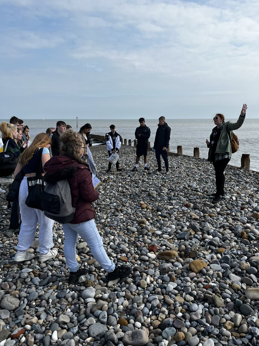BBGAcademy's tweet photo. Next on our Year 11 Geography Field Trip Adventure is Hornsea #TaneBBG💙💚💙 #GeographyIsEveryWhere https://t.co/DJALv2pQCK