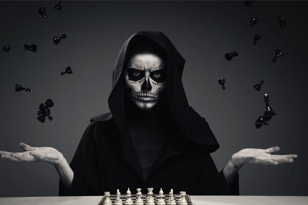 TereTeresuki's tweet image. Cada uno ha de observar si el camino que la sociedad le hace tomar cada día, le está dando la vida o se la está robando. Y, a partir de ahí, tomar decisiones.
#modosdevida