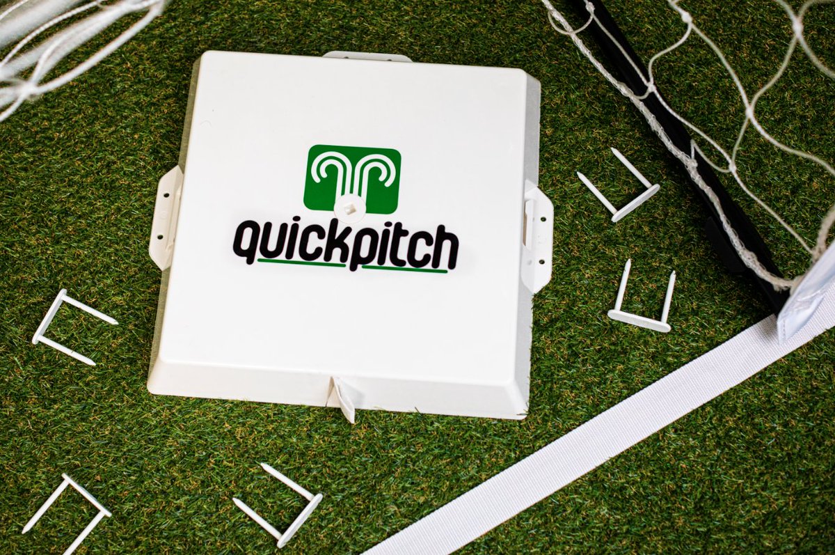 QuickPitch_'s tweet photo. Did you know...Our pitches are used by Premier League Clubs for training sessions in the UK and for Champions League games abroad 🤔⚽️🥅
#quickpitchonline #pitchmarking #premierleague #championsleague #footballtraining #quickpitch https://t.co/XbYak0F7E4