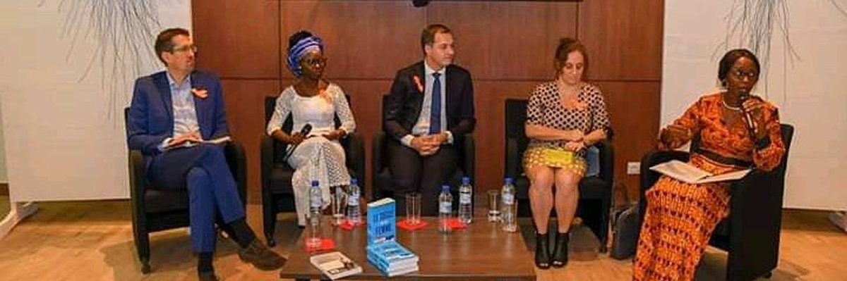 bjlaurenceau's tweet photo. @Adeola_Gloire @gouvbenin @unfpa_benin @Atayeshe @UNBenin Merci chère @Adeola_Gloire pour le précieux cadeau de cette belle citation de Jean Pliya. Bravo à toi pour ton chemin parcouru depuis nos premières rencontres, où tu as savais déjà si bien porter la parole des jeunes femmes du #Benin 🇧🇯 #LaMarcheContinue 🧡💜 https://t.co/oM2Hiinont