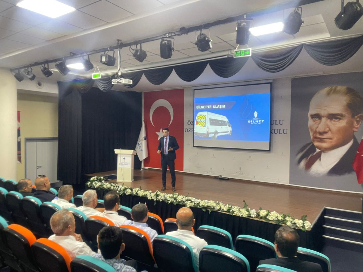 Servislerimizde  görev yapan çalışma arkadaşlarımızla  bir araya geldik ve yeni dönem çalışmalarımızı gözden geçirdik . <a href="/EturServis/">Etur</a>   <a href="/GuvencOzveren/">L.Güvenç Özveren</a>