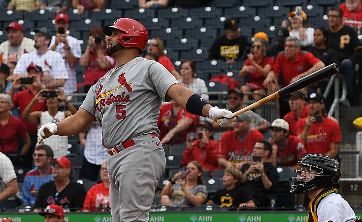 MLBNetwork's tweet photo. If you were lucky enough to catch Pujols' 700th homer or Judge's 62nd homer, what would you ask for in exchange for the ball?

We'll feature some of our favorite answers on today's #MLBCentral 📺 https://t.co/htfESiaYvx