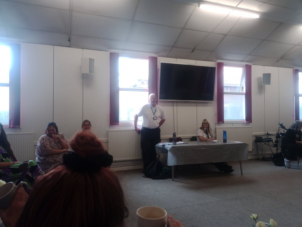 Sheppey community coming together this time to support the cost of living crisis.  This is a start.  Thank you to KCC wardens for bringing this together.  Around 16 groups in attendance supporting our whole island.