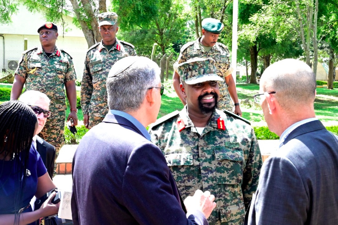 mkainerugaba's tweet photo. Today, I was happy to meet a large delegation from Israel's Defence Industries. It is led by their Ministry of Defence. Israel continues to be a close strategic partner for Uganda. We thank them for their visit and interest in deepening our partnership. https://t.co/cJmjHiKYle