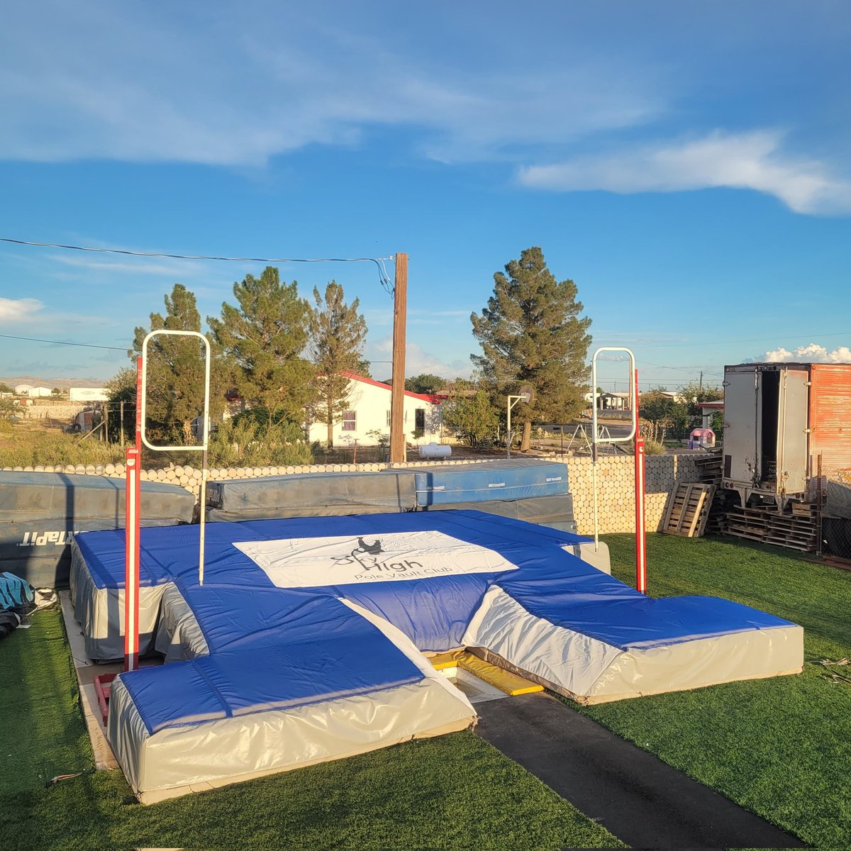 Check out the fresh, new top pad at SkyHigh! Love it!! 

Courtesy of <a href="/lonestar/">lonestar</a>.pv Thanks Coach Allison for this amazing work! 

Stay tuned for information on pre-season weekend practices starting up soon! 🤟🏻