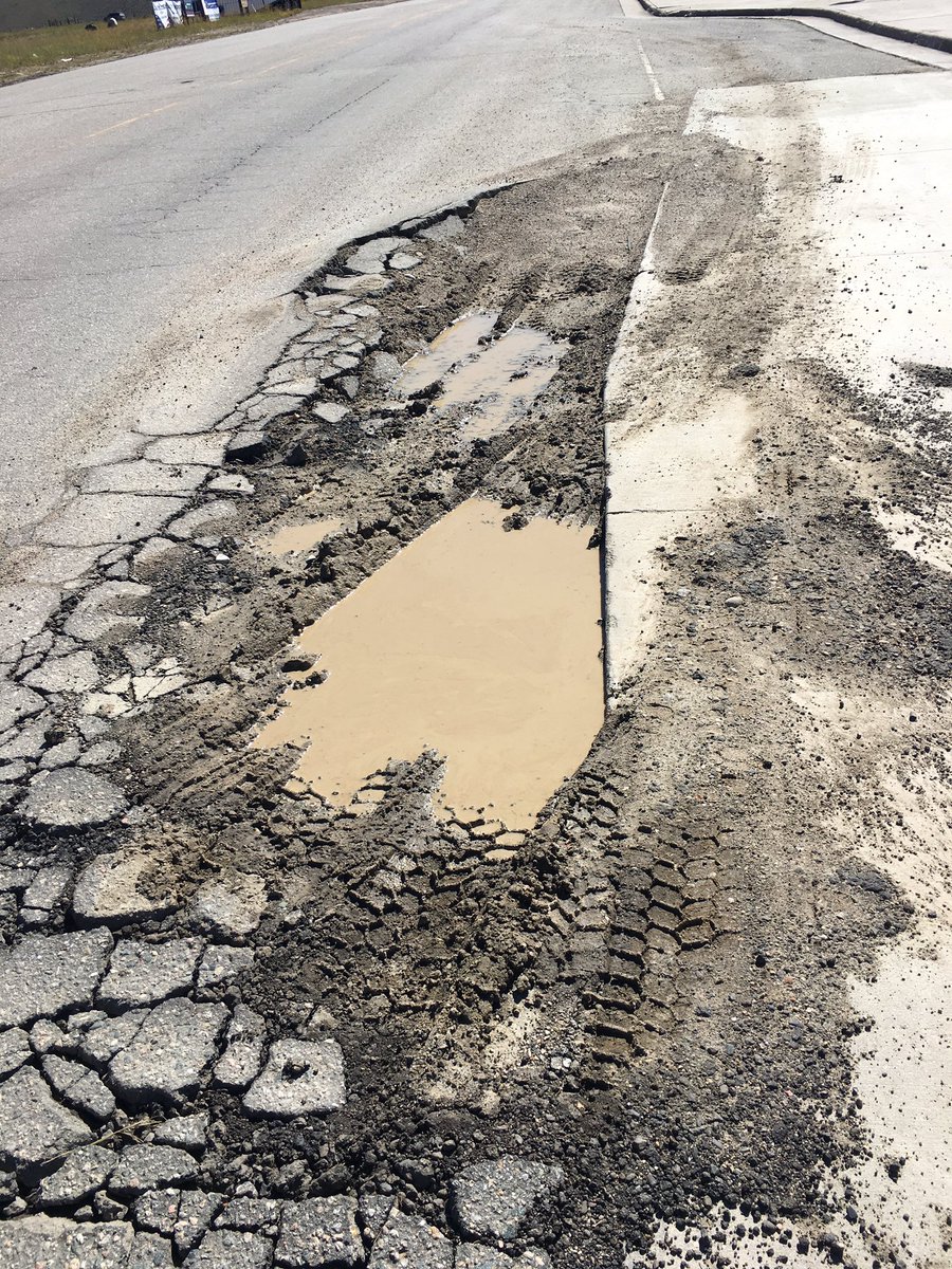 wind4me's tweet photo. @kroger  I will NOT stop 🛑 til you fix

I will insist you FIX the roads at #ThompsonRoad #Granby 

I’m advising @GovofCO  to BLOCK your next $KR store in #Colorado because you have demonstrated in #Granby you #DGAF about the people or shoppers https://t.co/JQ2bKrdkAj