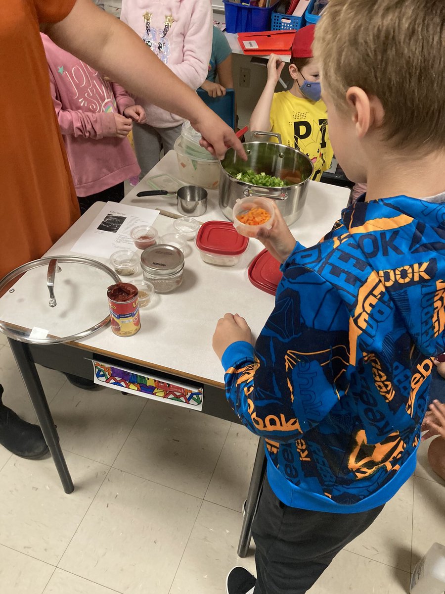 Lawrencetown School tweet media