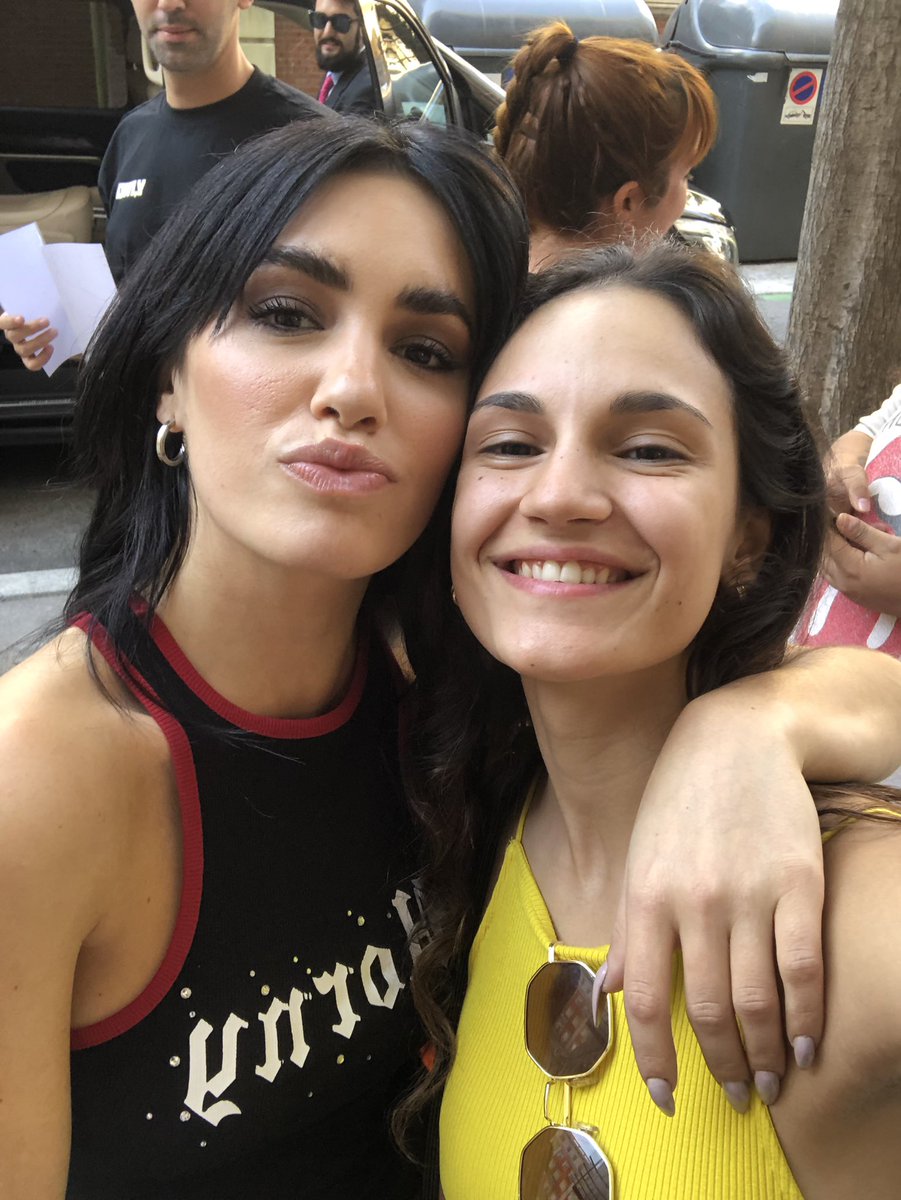 alixespos's tweet photo. VI A LALI CHICOS ESTOY TEMBLANDO https://t.co/xIt14ENtqG