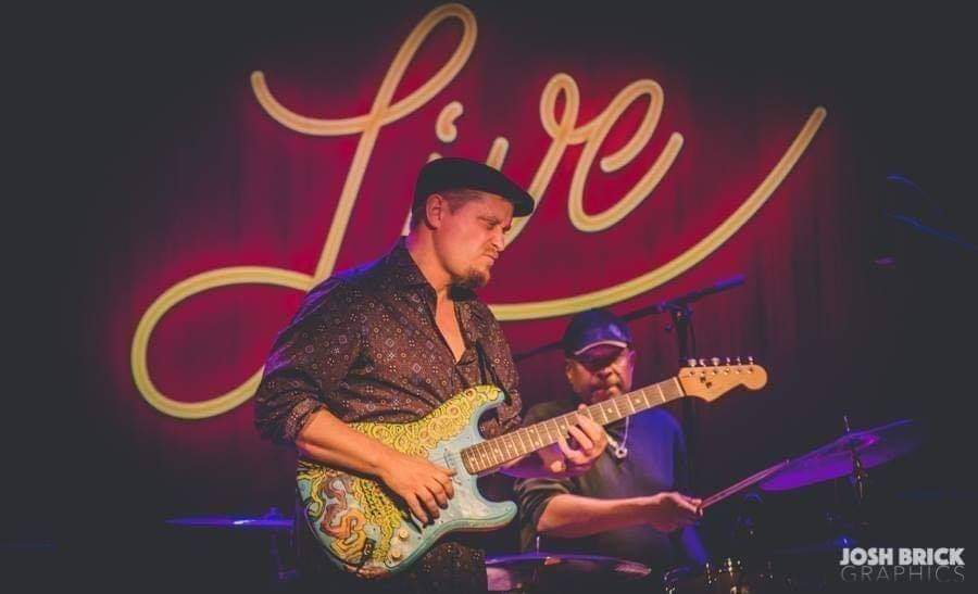 SolRoots's tweet photo. SunSept25
#Valleyfest ArlingtonVA
NewDistrictBrew
"Sol is a fierce guitarist and soulful singer that has toured around the world with many music legends...a blend of New Orleans influenced Funk, greasy Soul, deep Blues, energetic Rock & hypnotic rhythms"
Photo credit: @BrickJP https://t.co/R7g797teox