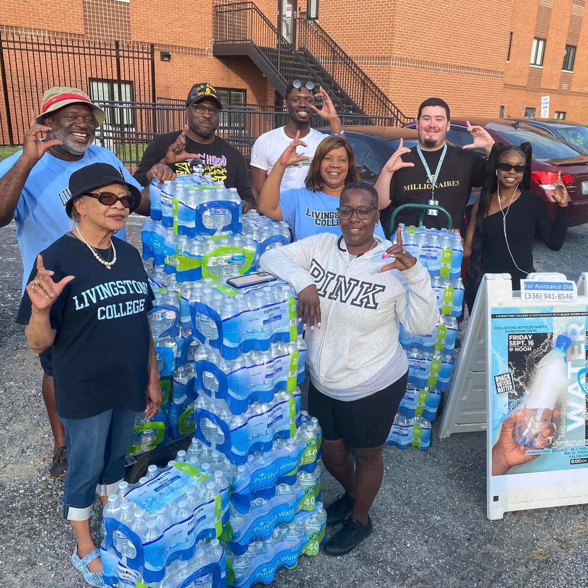 HBCUSports1's tweet photo. Nearly 1,000 case of water collected for Jackson Mississippi from North Carolina HBCUs students 
* North Carolina A&amp;T State
* Fayetteville State University
* Elizabeth City State University
* Winston Salem State University
* Livingston College https://t.co/P7crS5YvRB