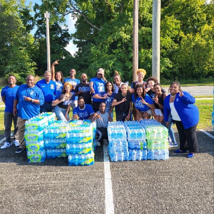 HBCUSports1's tweet photo. Nearly 1,000 case of water collected for Jackson Mississippi from North Carolina HBCUs students 
* North Carolina A&amp;T State
* Fayetteville State University
* Elizabeth City State University
* Winston Salem State University
* Livingston College https://t.co/P7crS5YvRB