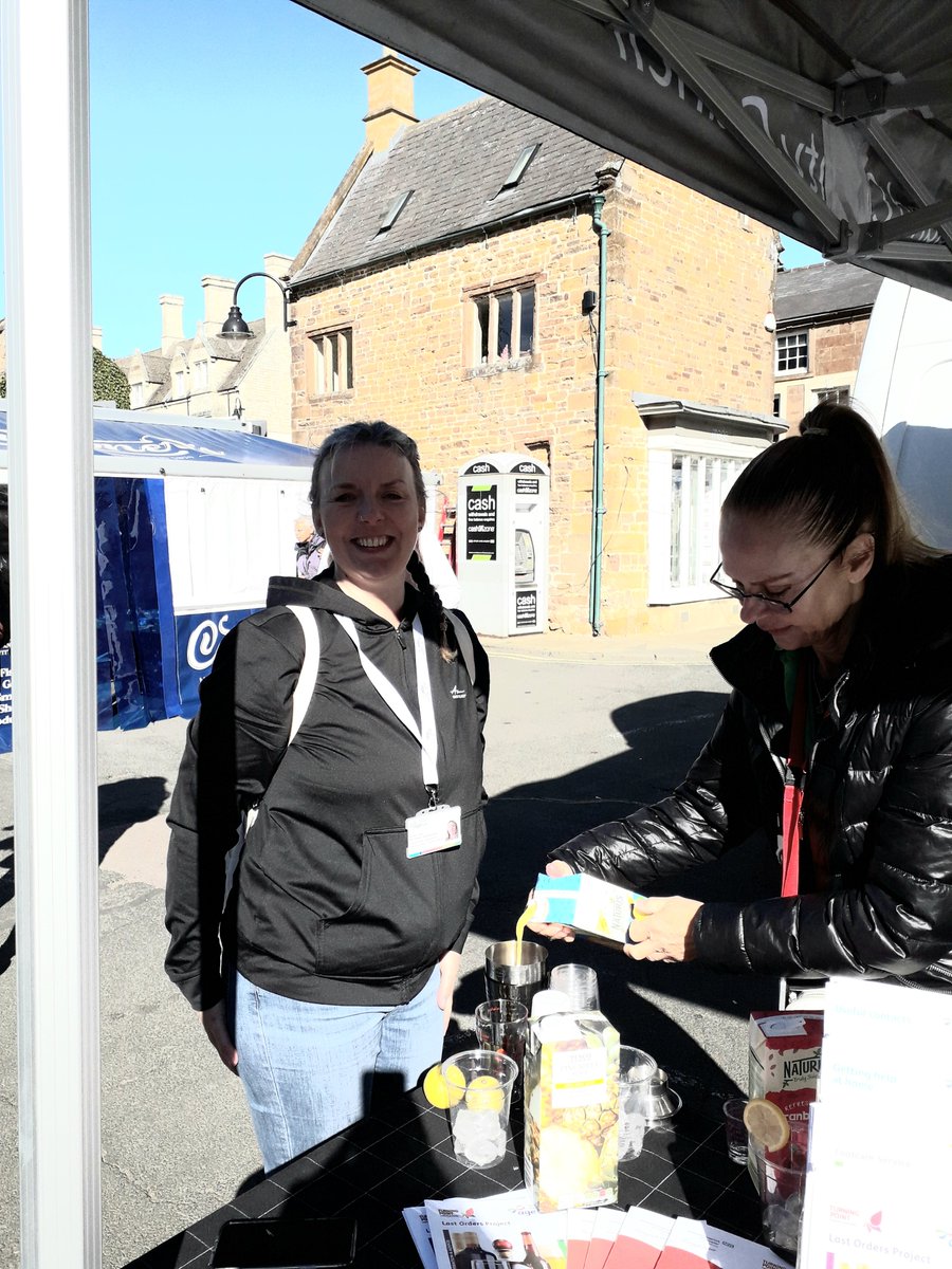 ageukleics's tweet photo. Last Friday, our #LastOrdersProject team joined @TP_LLR at Uppingham Market promoting Leics Recovery Month
@leicsrecovery #RM22 #recovery https://t.co/3Vii8JGGQJ