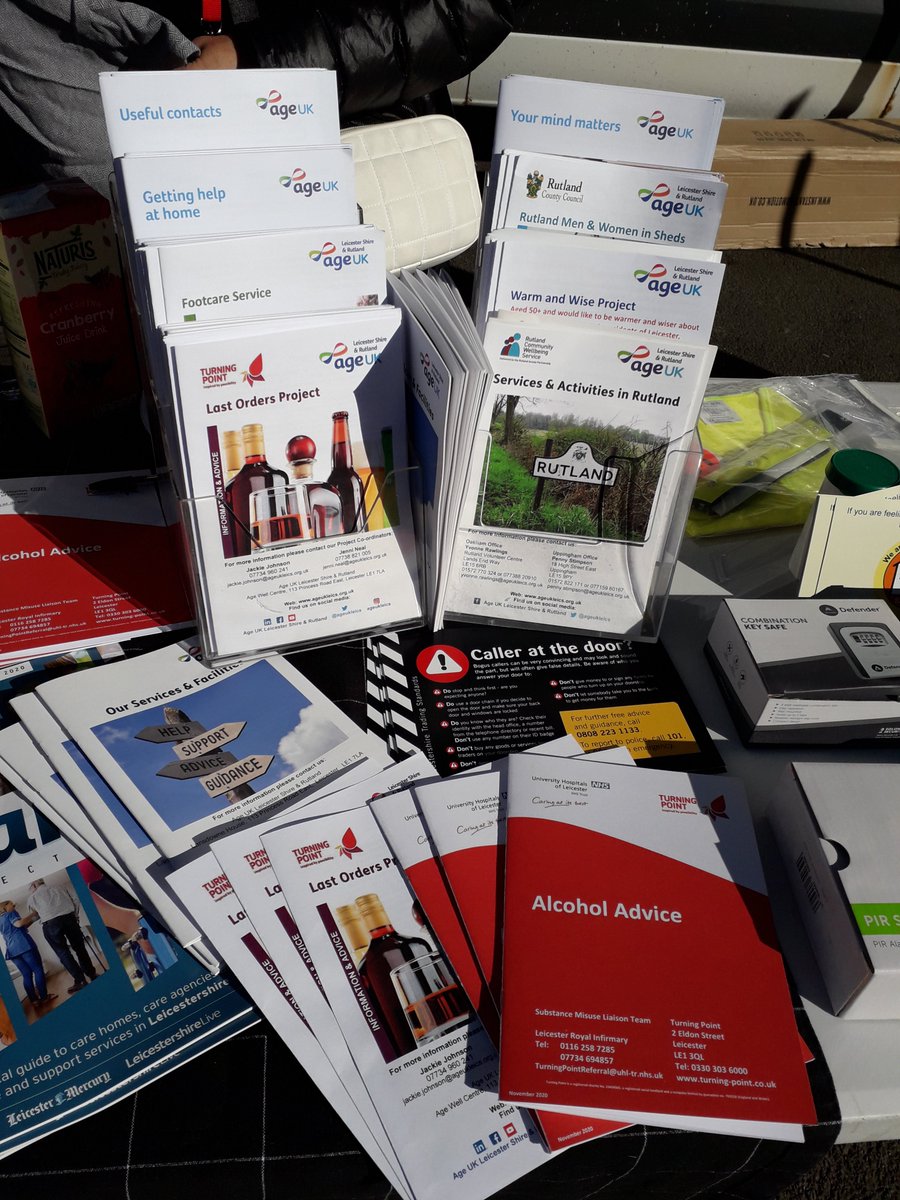 ageukleics's tweet photo. Last Friday, our #LastOrdersProject team joined @TP_LLR at Uppingham Market promoting Leics Recovery Month
@leicsrecovery #RM22 #recovery https://t.co/3Vii8JGGQJ