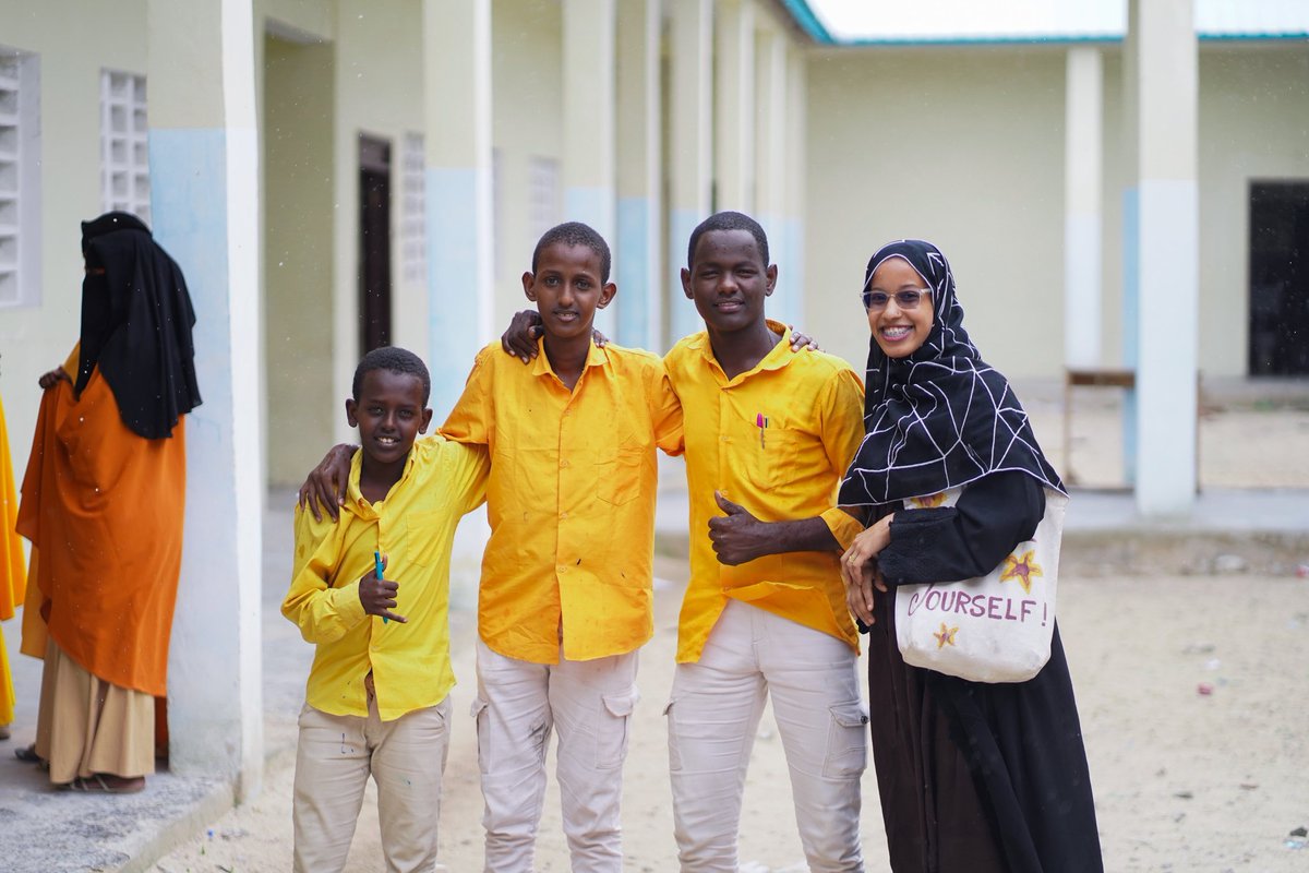 AshaMudey's tweet photo. Happy International Week of Deaf People! Deafness is a sensory disability and it only becomes a barrier when the educational system fails the child and the  family. #inclusiveeducation
@sisendsom @hon_khadija @moechesomalia @SomaliPM @Concern @SaveChildrenSO https://t.co/qSa2wXkuSN