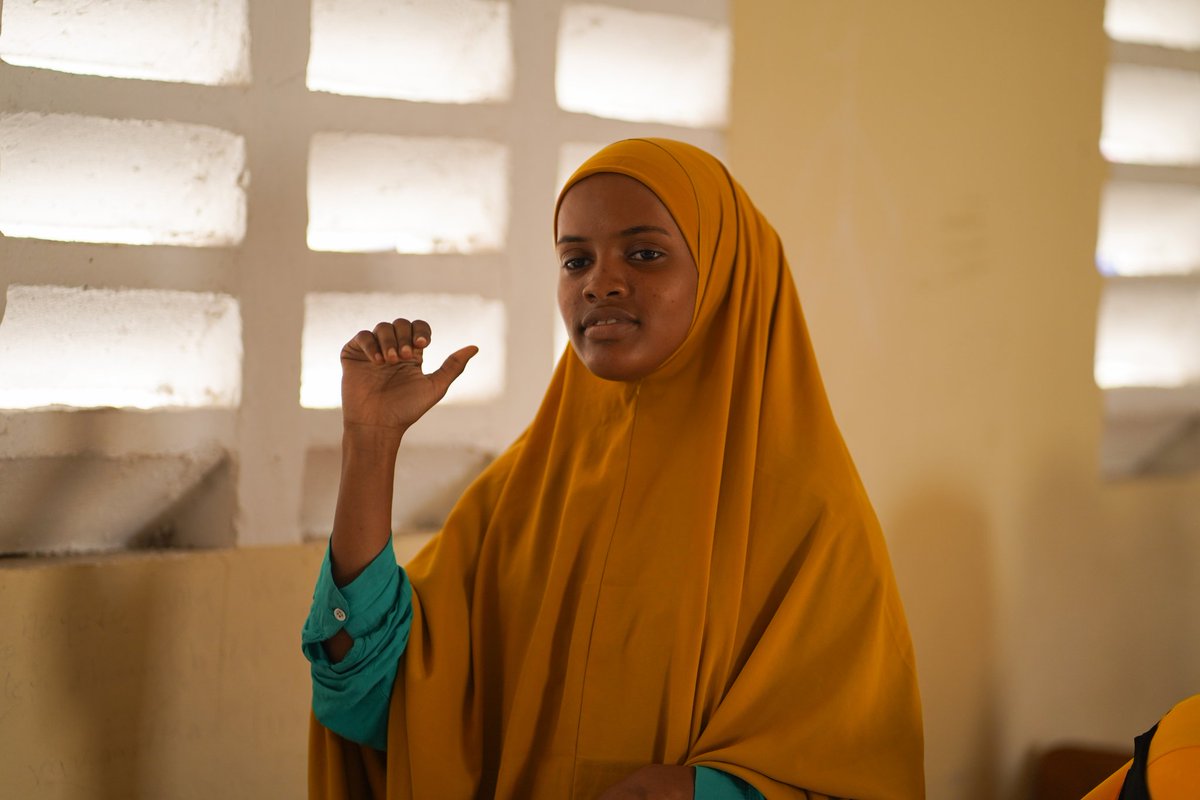 AshaMudey's tweet photo. Happy International Week of Deaf People! Deafness is a sensory disability and it only becomes a barrier when the educational system fails the child and the  family. #inclusiveeducation
@sisendsom @hon_khadija @moechesomalia @SomaliPM @Concern @SaveChildrenSO https://t.co/qSa2wXkuSN