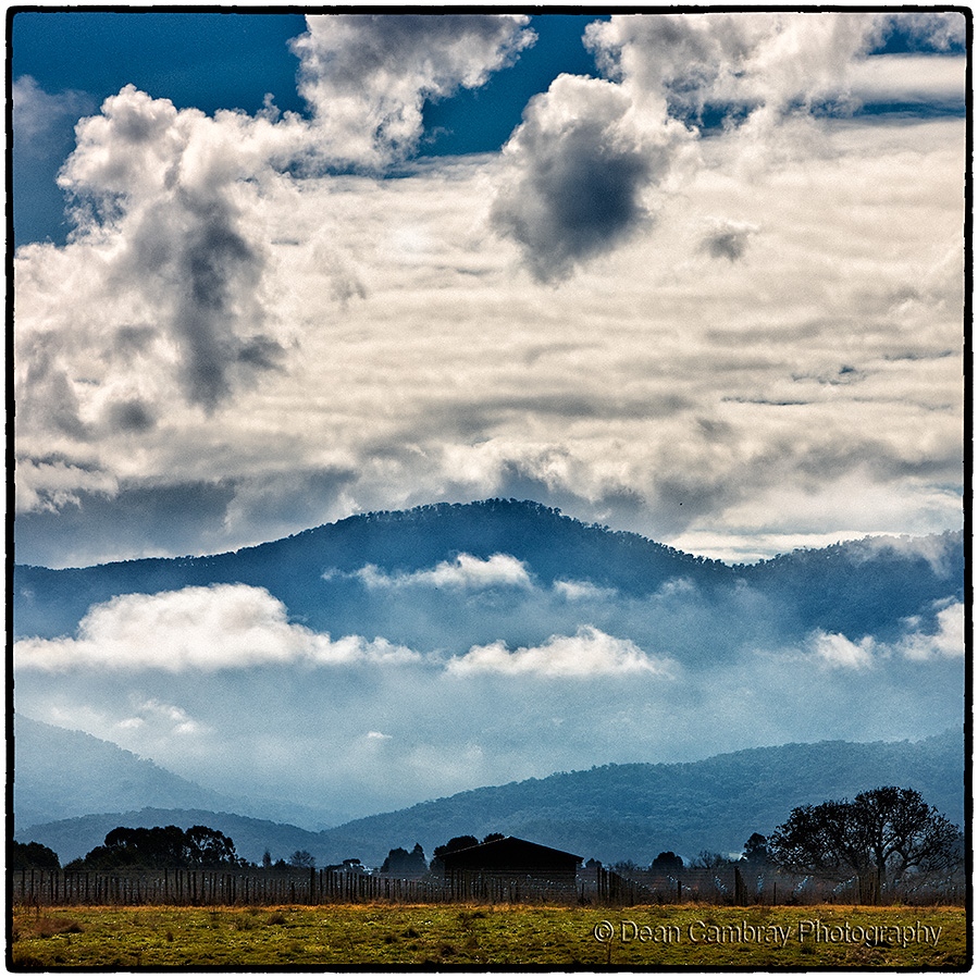 DeanCambray's tweet photo. Early morning in the Buckland valley in Victoria's highlands. 
-
-
-
-
@deancambray #foodphotography #foodphotographer #acookslook #eatdrinkedition1 #commercialphotographer #editorialphotography #chefstylistphotographer #instafood #vinyards #wine #winery #winecountry https://t.co/Lk9DSV3aHv