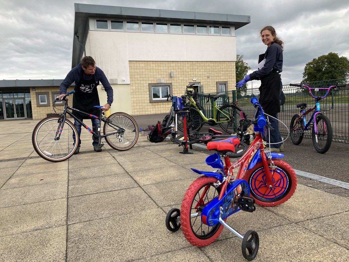 Enjoyed Dr Bike 🔧 at Lincluden today; getting pupil’s bikes running smoothly! @IBikeDandG