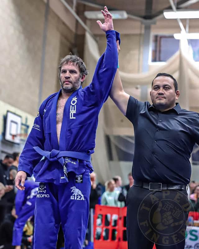 Tom Hardy secretly entered the Brazilian Jiu-Jitsu Open Championship 2022 in Milton Keynes, and won the gold prize.