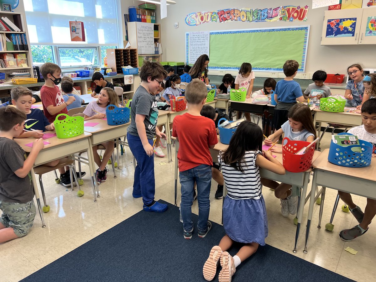 MSmithclass1's tweet photo. We are meeting our buddies. #Crouthamel #Smith #3rd #4th https://t.co/FI89sN8EG1