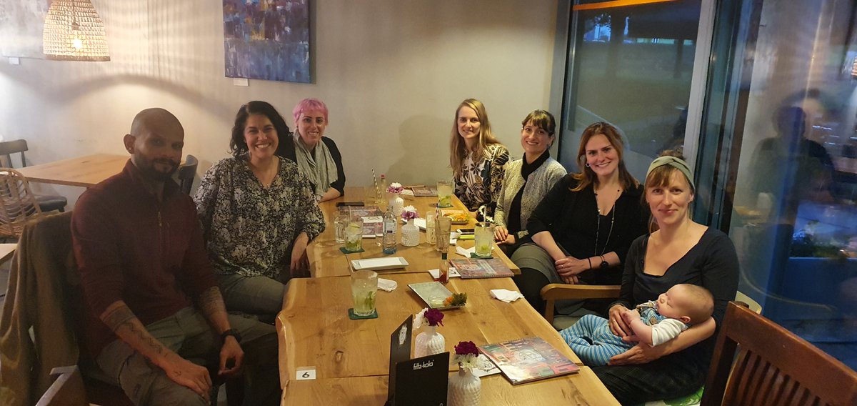 RedeApoena's tweet photo. Semana passada, a #RedeApoena teve o prazer de participar de 2 eventos da @PAW_Germany em #Karlsruhe e #Berlim. Debatemos juntos os desafios da vida acadêmica p/ #brasileiros na #Alemanha.
Fique ligado e participe de nossos futuros eventos: https://t.co/qBqDVR0d9B
#postdocs #phd https://t.co/w8DwVrIhLu