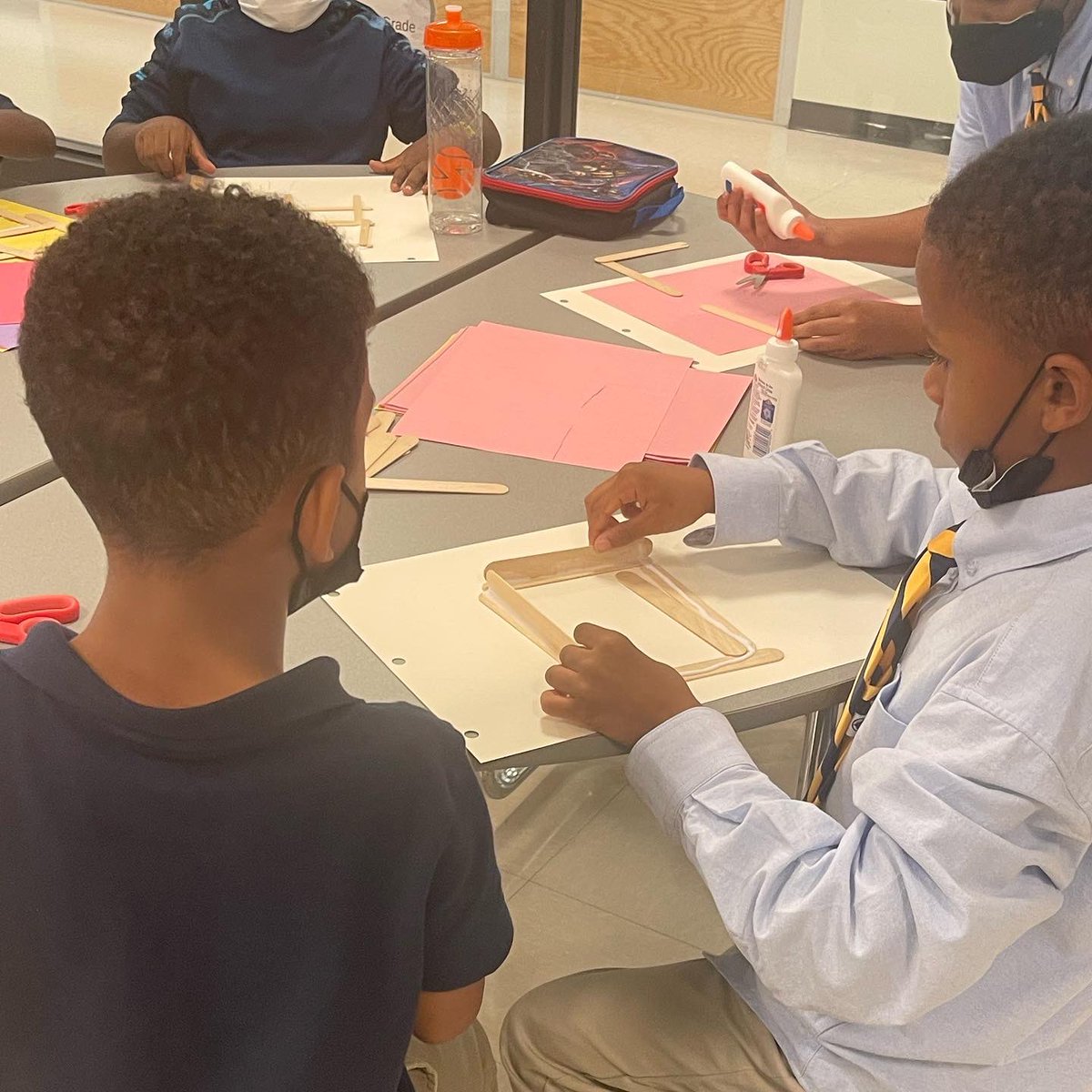 Our after school program partners with community-based organizations to provide enriching and engaging activities for our boys! 

This year, we are happy to welcome our Art Teacher Ms. Edgecombe to the after school program! Our scholars are loving the opportunity to be creative!