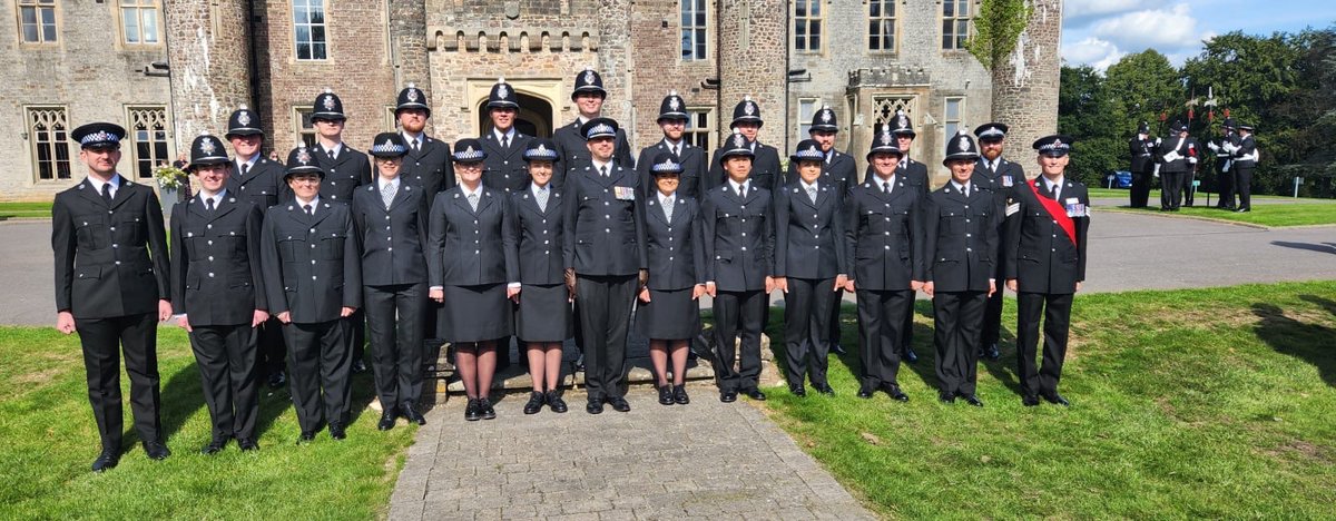 An absolute honour to meet our newest intake of officers at their passing out parade today. They will hit Mid Glamorgan BCU next week and will make a real positive impact on the communities with their enthusiasm and commitment.