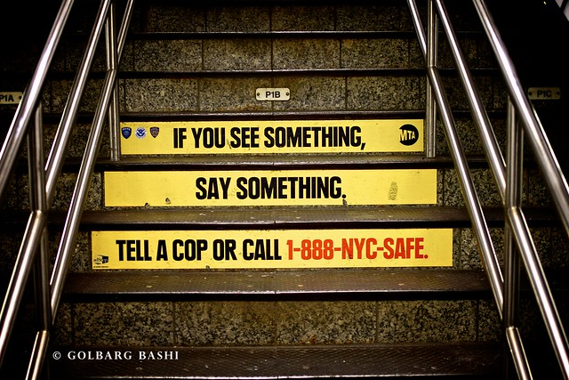 pieartsy's tweet photo. @Friedegger this IS in train stations already (and yes, i'm saying NYC is run by a fascist paramilitary force)

apologies if this meant to be focusing on the trends in england in general -- basic point though is that it happened here, can happen there too. https://t.co/By2VkUBVKA