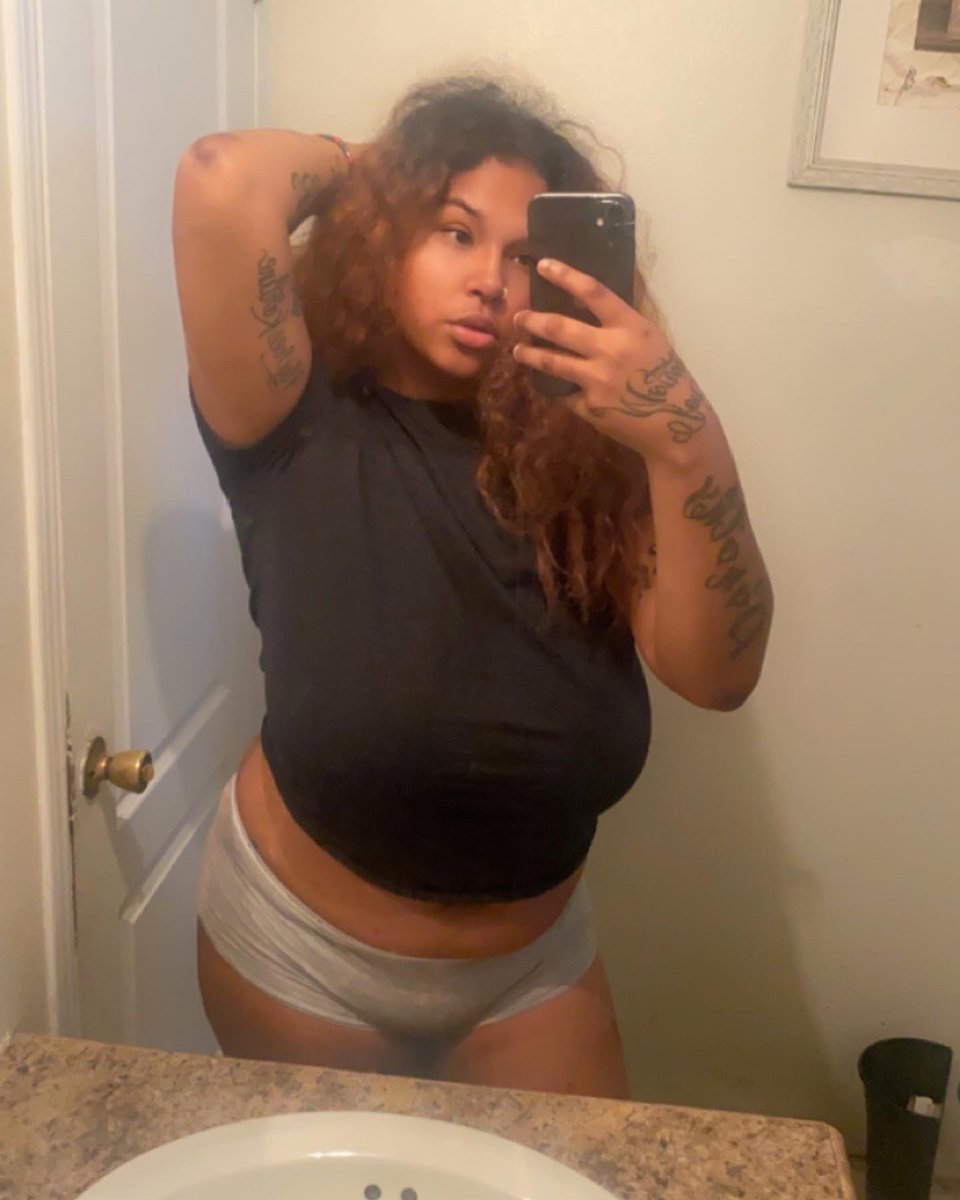Destinyy1997's tweet photo. https://t.co/qtXOXornHy #Viral #Subscribe #explore #beauty #sexy #Viralpicture #ViralVideo #fanzonly #fanzonly https://t.co/hOWZNvk1lQ