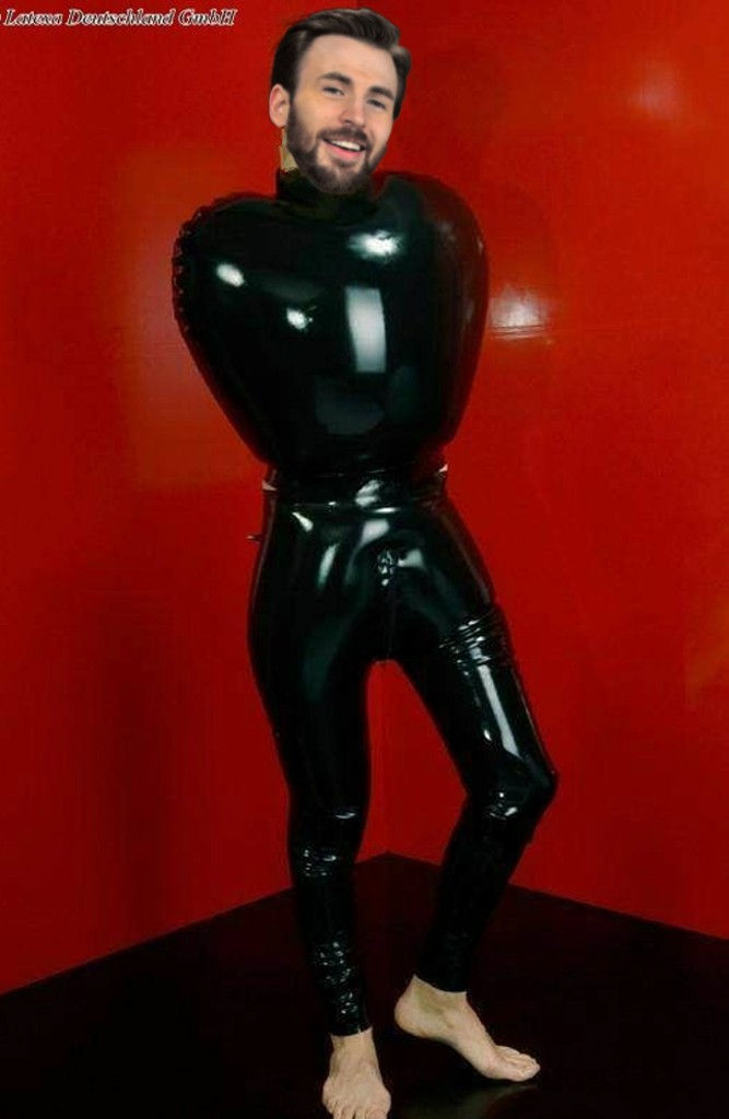 Papi sumiso esperando.