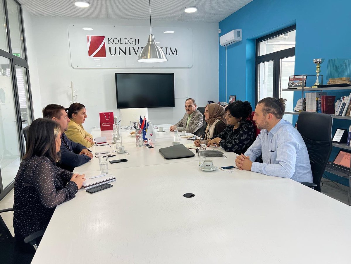 gberisha1's tweet photo. Today @UniversumKS we hosted Vice Rector, Director of IRO of Necmettin Erbakan University from #Turkey 🇹🇷 a new partner of #KolegjiUniversum in the framework of exchange project for students and staff #EramsusPlus 
#UniversumEshteNderkombetar https://t.co/ADya4UoojY