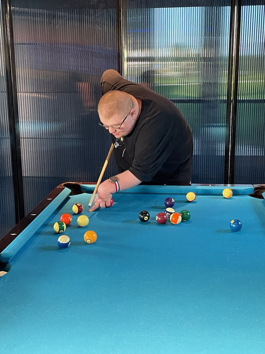 Job training at Top Golf is a great mix of fun, games and lots of learning! Congratulations Jordan.
#WorkplaceWenesdays #BBJobs #BestBuddiesIndiana #TopGolf #InclusionWorks