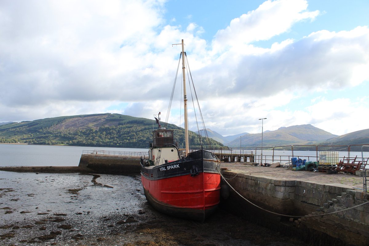 BridgesCanal's tweet photo. @ThePhotoHour Vital Spark #Inverary #ParaHandy #boat https://t.co/A3ER4PyTlu