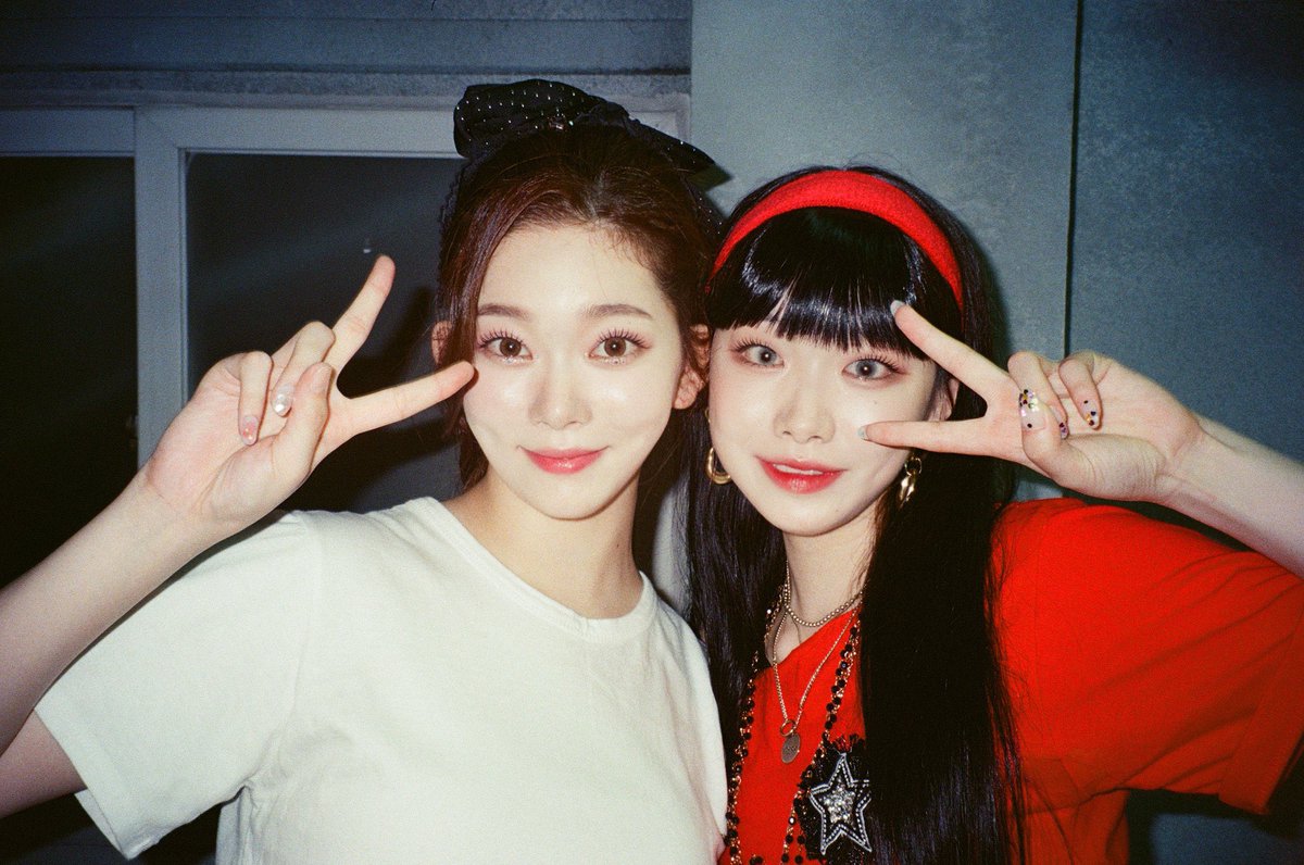 FranceBilllie's tweet photo. 21.09.22 | Trad 

[#SUHYEON] Ma sœur, mon humaine, Cherry Tsuki !!! ٩ ( ᐛ )و 🍒✨
Joyeuse anniversaire ♥💫❤‍🔥 🫶
Merci d'être née 😘

#Billlie_Letter

#빌리 #Billlie @Billlieofficial #RINGmaBell 🐈‍⬛ https://t.co/GqYZOg5IEH