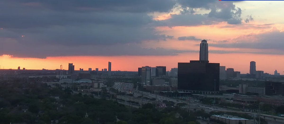 October6G's tweet photo. Evening/Nighttime #LiveCam shots I'd taken yesterday (20 September):
🌆🌃🌆
#WilliamsburgBridge in #NewYorkCity at night - #Destin Bridge, Florida - Sundown over #Houston, TX skyline - &amp; #KeyWest, FL.
🌆🌊🌃🌜🌆
#gamers #gaming #gamer #gaymer #gaymers #Queergeek #LGBTQI #LGBTQ https://t.co/NHqJdkndUu