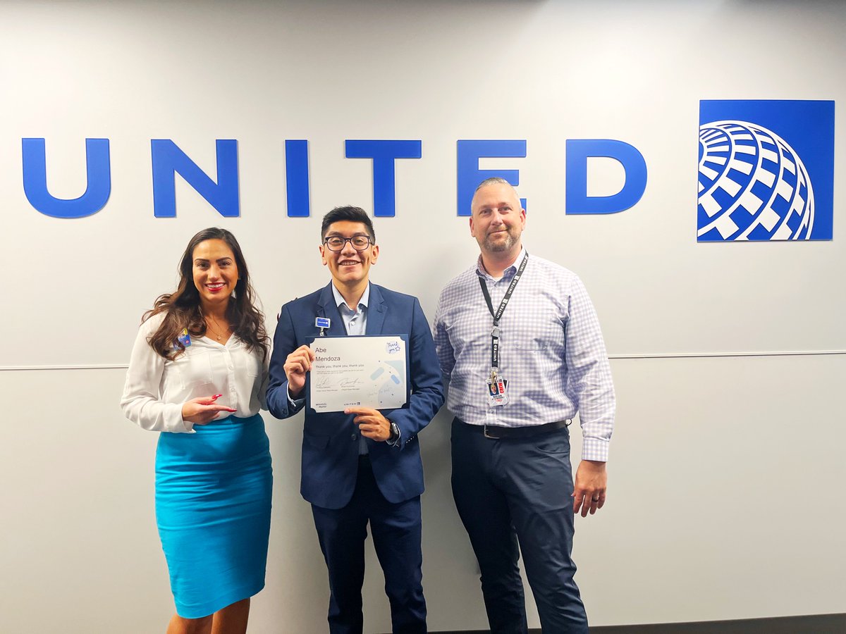 Baebroham's tweet photo. Recognition from the best leaders @Vic_Petrosky @Flyin_Koz  ✈️💙 https://t.co/wNjLYTHkNC