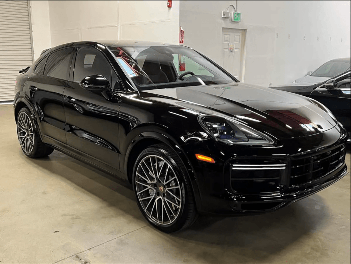 dsrleasing's tweet photo. Eric @ DSR Leasing helped score this 2020 PORSCHE CAYENNE COUPE Turbo Lease Deal for customer! Only $2,341.06 per month with tax with $12341.06 total due at signing! MSRP of $149030
Call Eric today at 949-346-5889
#PORSCHELease #SkipTheDealership #WeDelivery #AnyMake #AnyModel https://t.co/GpUdiO24N3
