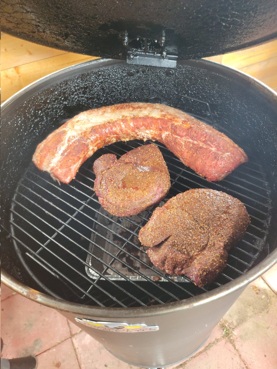 Currently_smokin_bbq tweet media