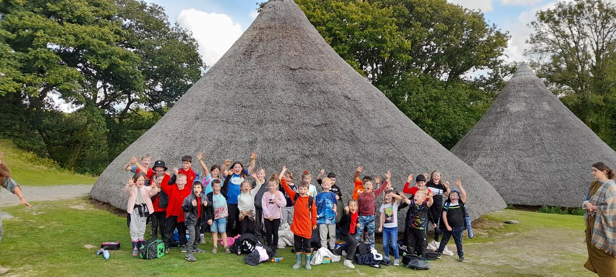 CraigfelenP's tweet photo. #cfp34 had a great day at Castell Henllys learning about the Celts. https://t.co/Oa0SzDixCP