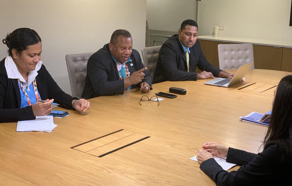 Day 3 highlight 📍 Minister for @MRMDFiji Hon. @ISeruiratu & team met with the @WFPAsiaPacific team along the margins of the #APMCDRR yesterday to discuss some communications & logistical support issues to help us prepare better for future disasters. 🇫🇯🤝
