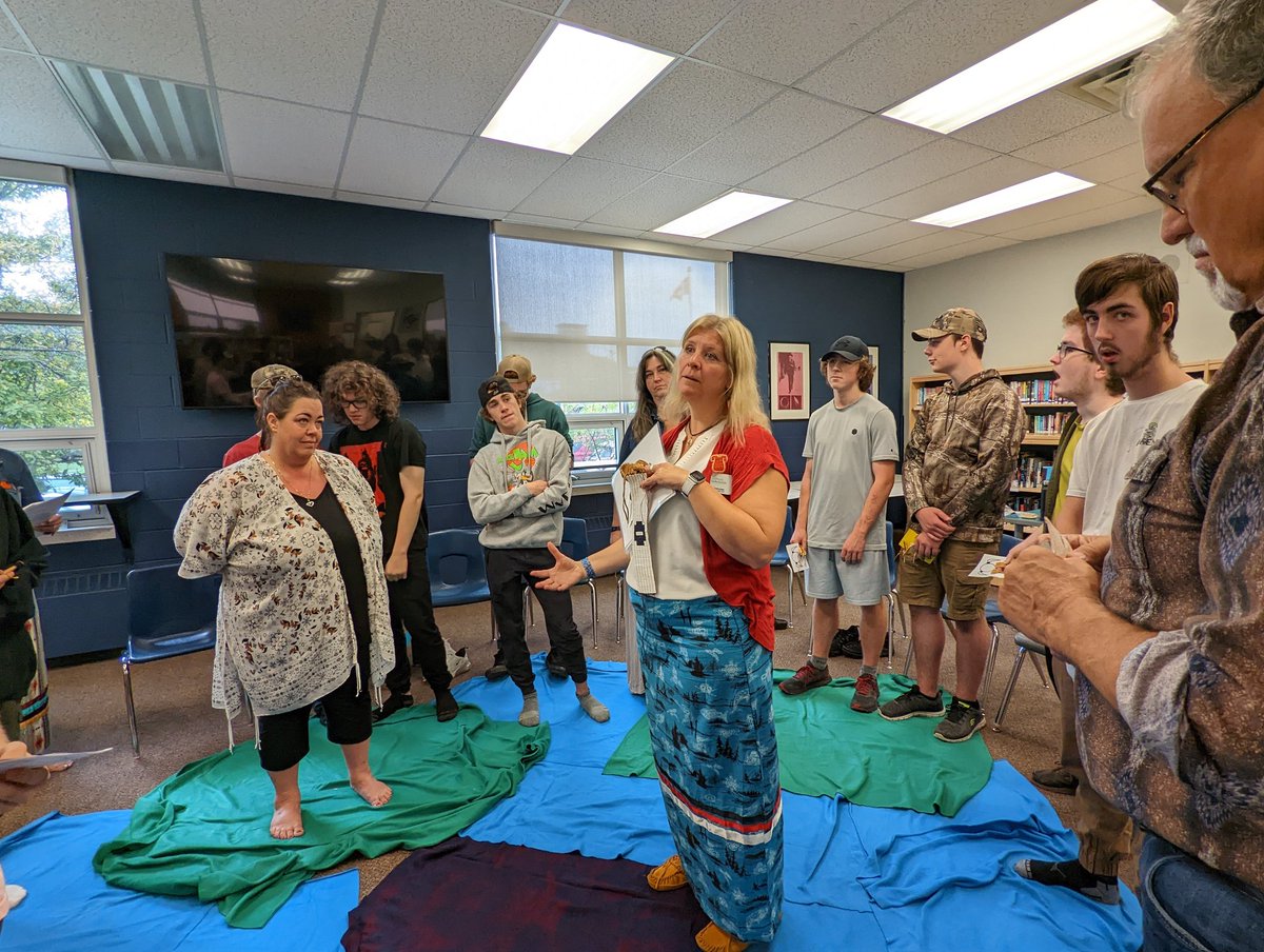 Christine Carr tweet media