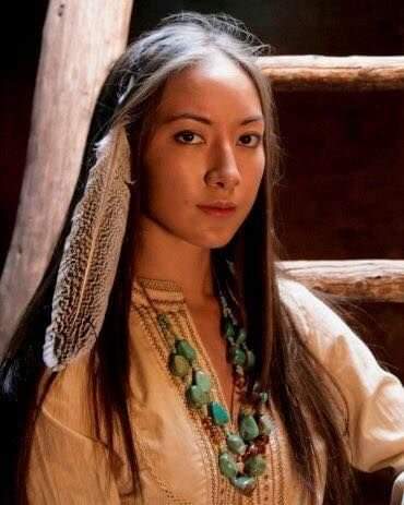 zenthebrat's tweet photo. #FunFact
Women in the #Cherokee society were equal to men. They could earn the title of #warwomen and sit in councils as equals. . #nativehistory #nativefacts #cherokeewomen https://t.co/obXDSrh72S