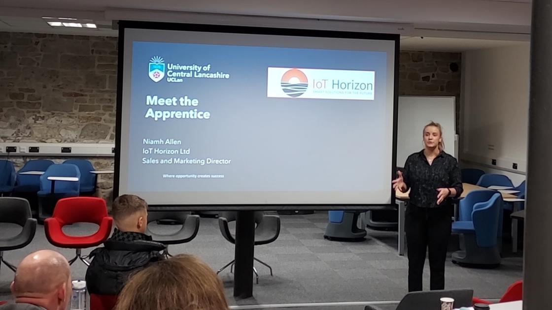 Rawtenstall-based <a href="/IoT_Horizon/">IoT Horizon</a> have praised the positive impact that #DegreeApprenticeships are having on their #digital solutions business, enabling them to instantly make improvements based on what they learn <a href="/UCLanBurnley/">UCLanBurnley</a> #Northwesthour 
ow.ly/9rtZ50KPlra