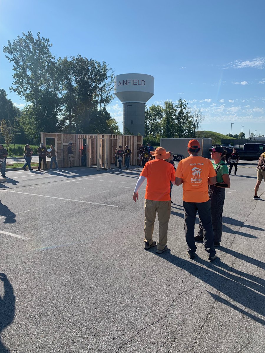 UPSPlainfield's tweet photo. Thank you to all who came out for our Habitat for Humanity build today! It was awesome seeing so many #UPSers coming together and giving back to the community. Way to go everyone! #UPSPlainfieldHub #UPSStrong #UPS https://t.co/9qGt3bCK8E