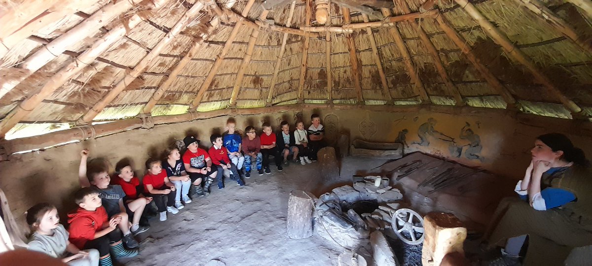 CraigfelenP's tweet photo. We visited the blacksmith. #cfp34 https://t.co/AGlAcrJ8vu