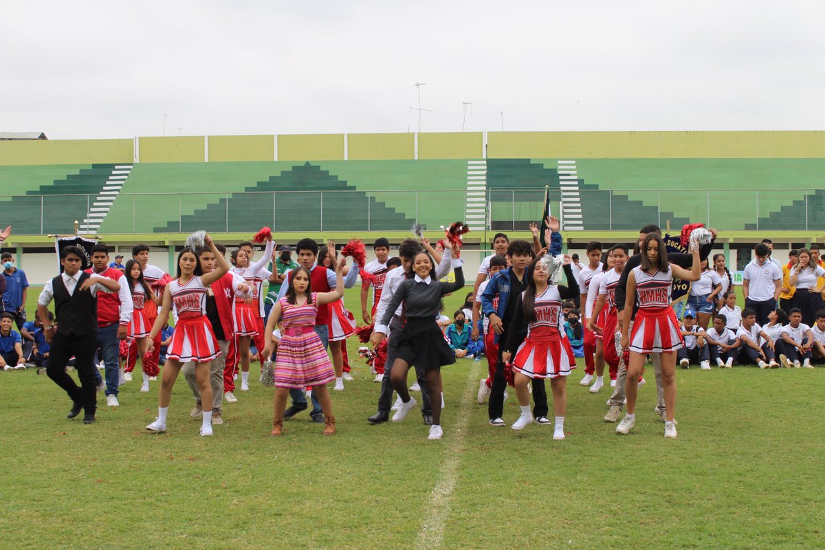 EducacionZ5_Ec's tweet photo. [BABAHOYO] En @EducacionZ5_Ec, fomentamos espacios deportivos y culturales, @monka78, coord, Zonal junto miembros de la Federación deportiva de Los Ríos, participaron en la de inauguración de los Juegos Deportivos Estudiantiles de Babahoyo.
#EncontrémonosPorLaEducación https://t.co/Vl1Z7Y5B3f