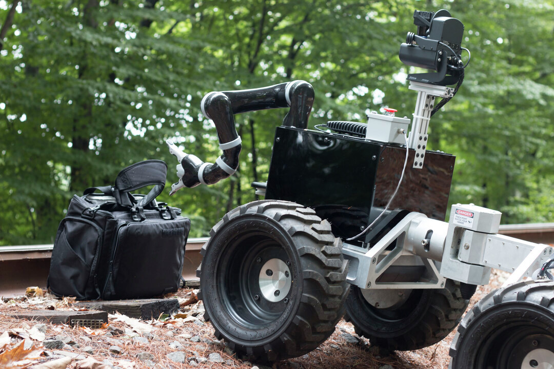 UofTRobotics's tweet image. Wondering what the new #CanadianRobotics Council can do for you? Find out here and watch for updates about their first symposium taking place tomorrow roboticscouncil.ca  🤖  🦾  🇨🇦
#robotics #robots #robot #AI