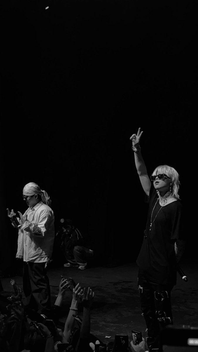 marineprz1's tweet photo. 18.09.22 Ash Island, Leellamarz and Way Ched in Paris #ASHISLANDPARIS https://t.co/QMKkXbRfNE