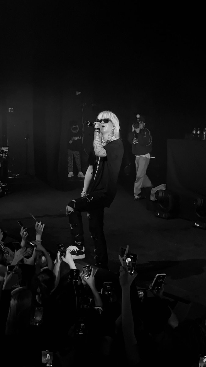 marineprz1's tweet photo. 18.09.22 Ash Island, Leellamarz and Way Ched in Paris #ASHISLANDPARIS https://t.co/QMKkXbRfNE